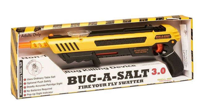 Anti Fliegen Gewehr Bug-A-Salt Angriff auf die Insekten BUG-A-SALT 3.0 Salz Gewehr Flinte Salzgewehr Fliege USA Hit Fliegenklatsche