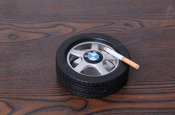 BMW Auto Reifen Aschenbecher Rauch Raucher Fan