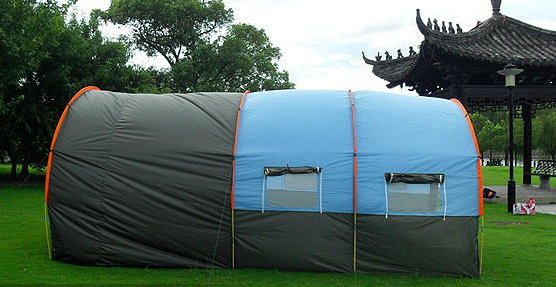 Grosses Tunnel Zelt Partyzelt Hauszelt Camping Openair für ca. 5-8 Personen Schlafabteil